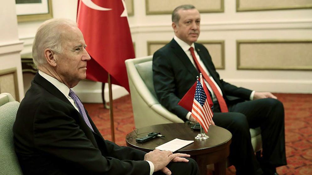 Biden Und Erdogan Sprechen Uber Streitpunkte