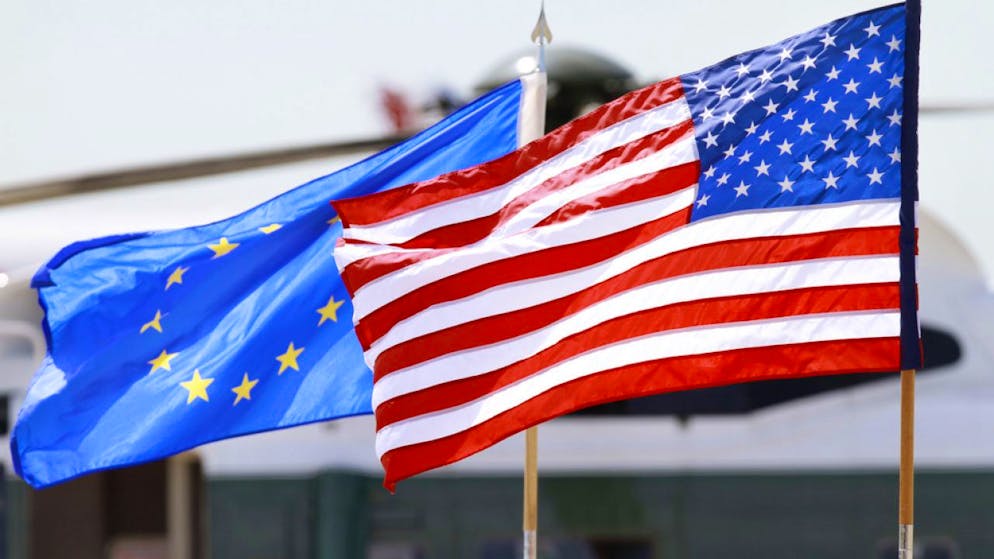 La Cina non vuole interferenze da parte di Stati Uniti ed Unione europea.