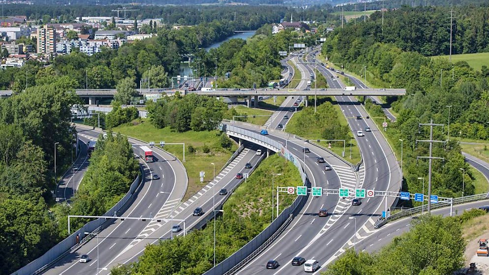 Die Autobahnverzweigung Rotsee bei Luzern, wo das umstrittene Umfahrungsprojekt Bypass gebaut werden soll. (Archivbild)