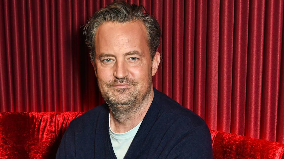 Verstorbener «Friends»-Star. Wie ein Schweizer Pfleger einst Matthew Perrys Leben rettete