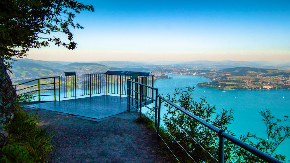 Der Hammetschwand-Lift und der Felsenweg führen auf den höchsten Punkt der Stadt Luzern.