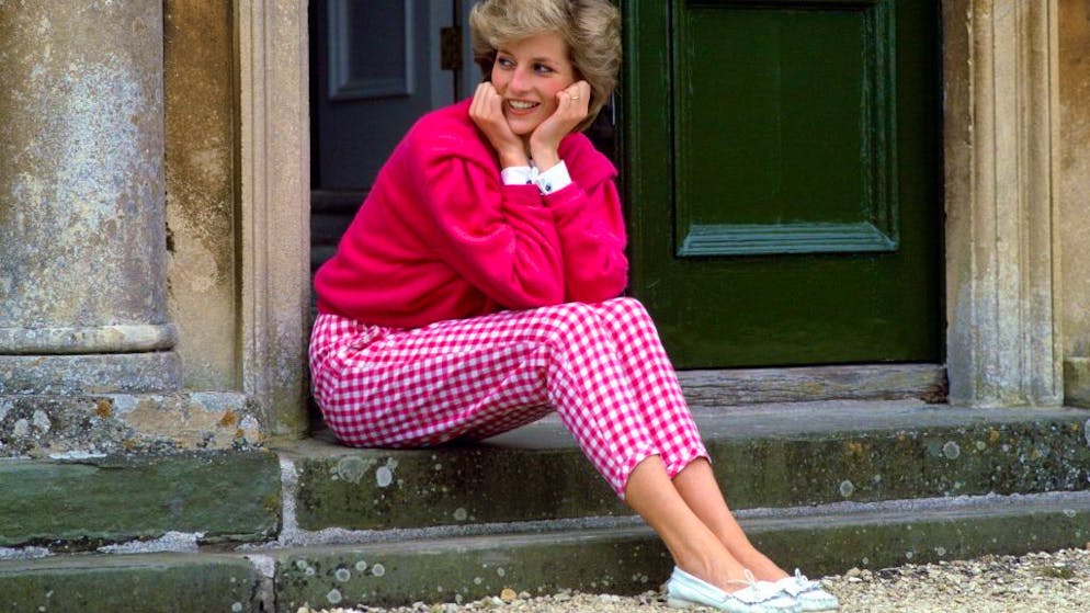 Diana wäre heute 60. Ihre Looks ärgerten die Queen – diesen Sommer tragen wir sie rauf und runter