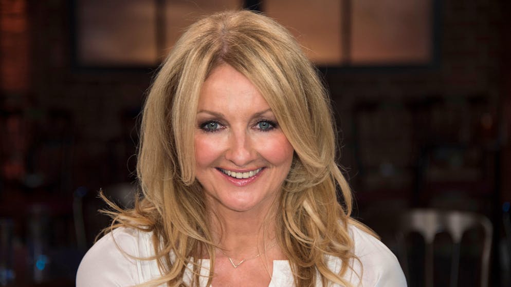 TV-Promi-Expertin Frauke Ludowig moderiert für RTL durch den 60. Geburtstag von Diana.