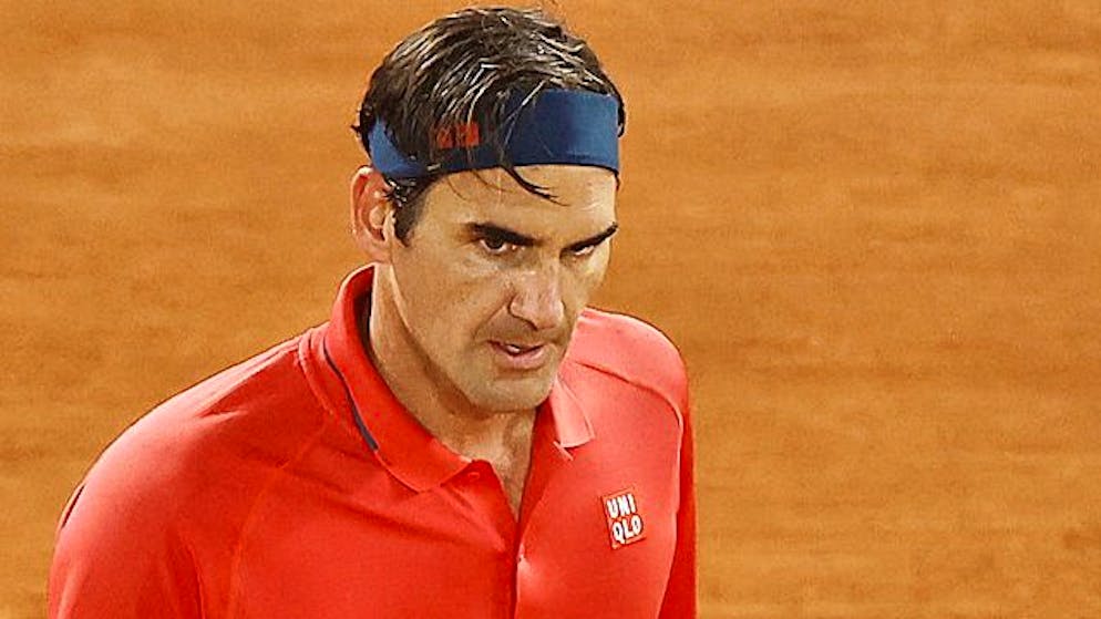 Roger Federer zieht sich bei den French Open aus dem Turnier zurück.