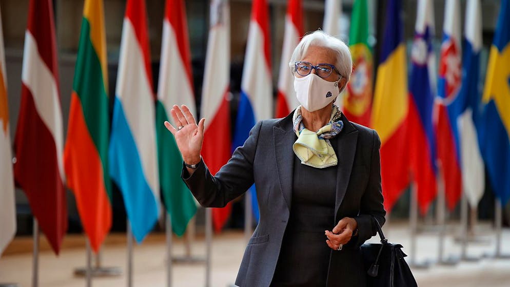 La presidente della Banca centrale europea (Bce), Christine Lagarde, mette in guardia da una ripresa economica ancora fragile.