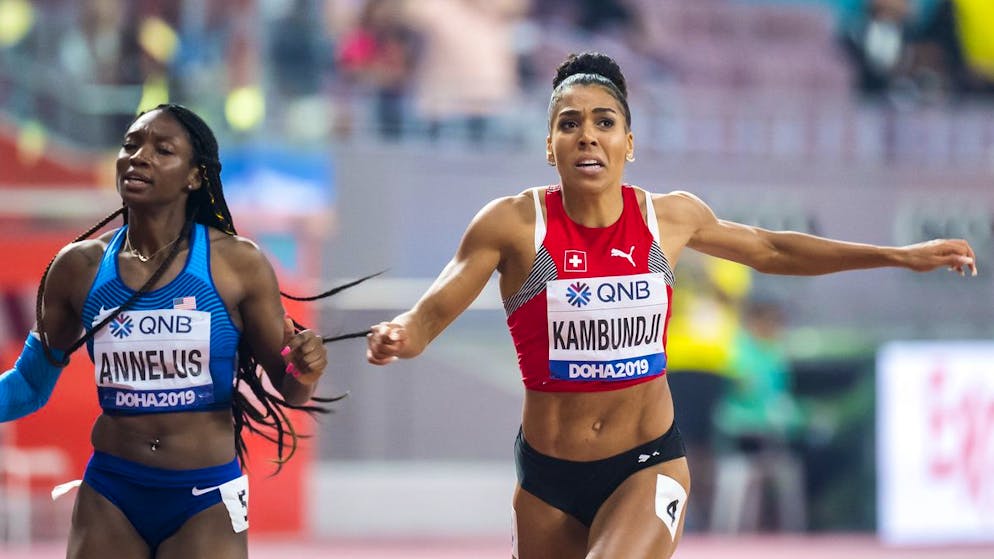 «Es fägt henna guet, wenn ich spüre, dass ich parat bin»: Mujinga Kambundji. Das Bild zeigt die Sprinterin, als sie im Final über 200 Meter an der WM in Doha die Bronzemedaille gewann.