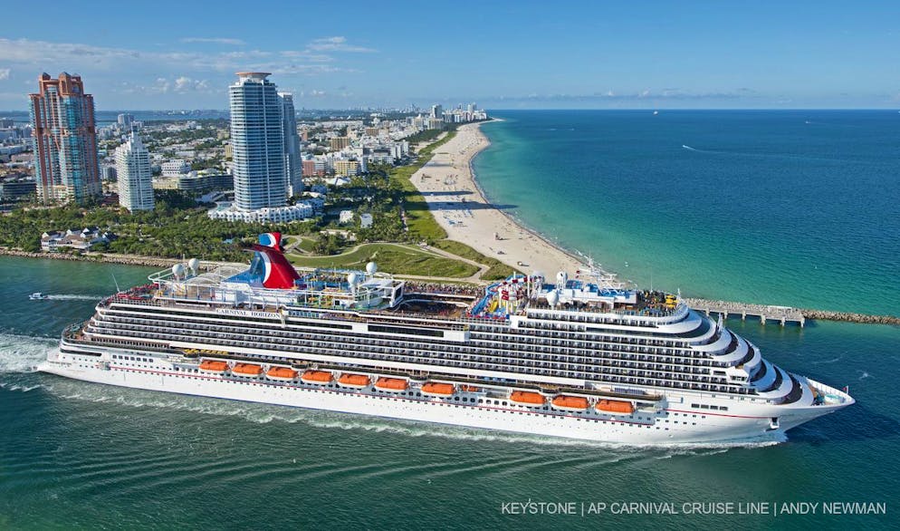 Auf einem Kreuzfahrtschiff der Carnival Cruise Line starb eine junge Frau. Das FBi ermittelt .