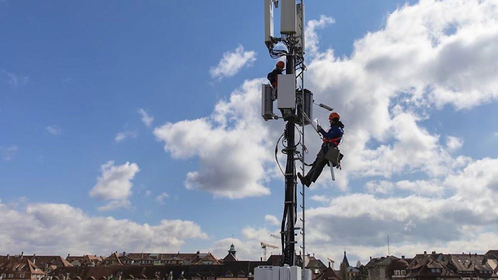 Les autorités américaines se fondaient sur les inquiétudes du secteur aérien pour demander aux opérateurs téléphoniques Verizon et AT&T de repousser encore la mise en service de leurs bandes de fréquence 5G (image symbolique).