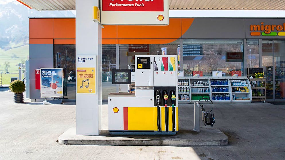 Parmi les produits dont l'augmentation des prix a été la plus forte en comparaison annuelle figurent l'essence et le diesel (archives).