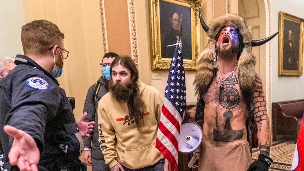 1 Jahr nach dem Sturm aufs Kapitol. «Trump mischt im Hintergrund weiter kräftig mit»