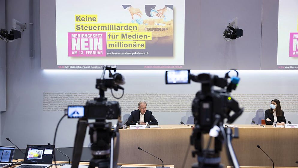 Pour le comité référendaire, "les subventions excessives rendent les médias dépendants du pouvoir politique".