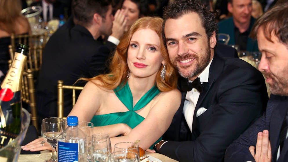 SANTA MONICA, CA - JANUARY 11: Actor Jessica Chastain (L) and Gian Luca Passi de Preposulo attend the 23rd Annual Critics' Choice Awards on January 11, 2018 in Santa Monica, California.  (Photo by Joe Scarnici/Getty Images for FIJI Water)