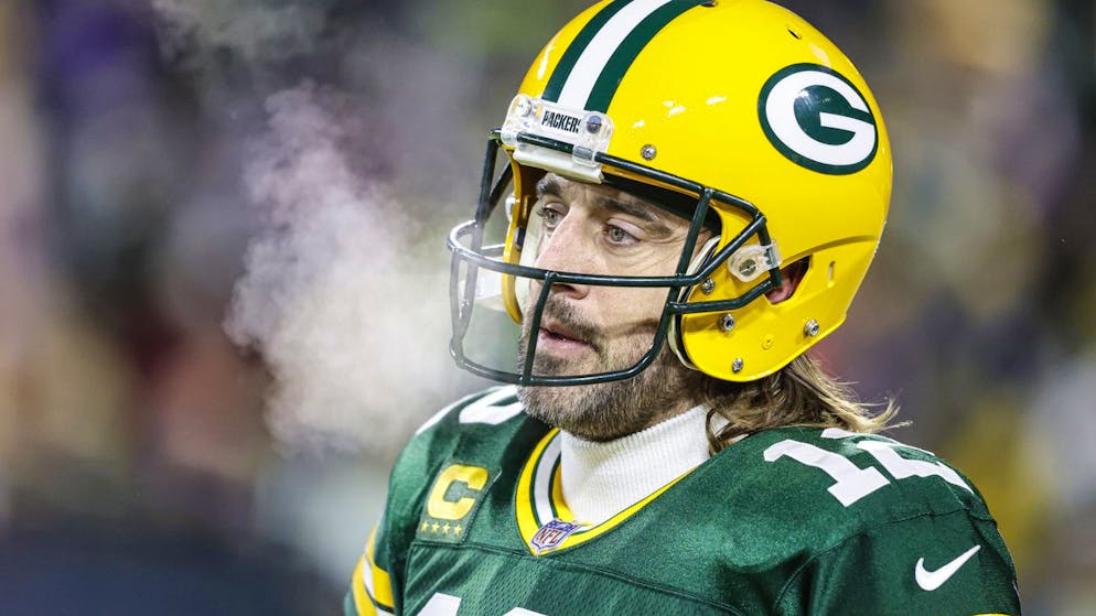 Green Bay Packers quarterback Aaron Rodgers (12) warms up before an NFL football game against the Minnesota Vikings Sunday, Jan 2. 2022, in Green Bay, Wis. (AP Photo/Jeffrey Phelps)