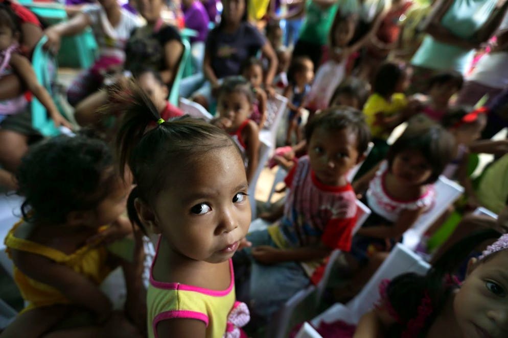 Une Philippine sur six est mariée avant l'âge de 18 ans. Désormais, quiconque épouse une personne de moins de 18 ans ou cohabite avec elle, ou arrange ou célèbre de telles unions, est passible de 12 ans de prison. (image d'illustration)