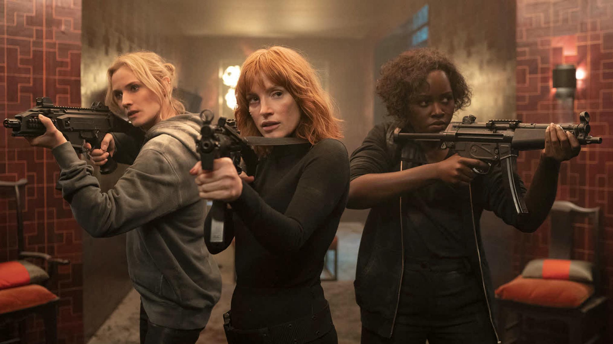 Diane Kruger, Jessica Chastain und Lupita Nyong'o verhindern in «The 355» einen massiven, internationalen Cyber-Angriff.