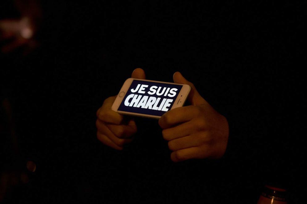 Ce vendredi 7 janvier, la France commémore les attentats meurtriers contre Charlie Hebdo et l'Hypercacher, qui ont fait 17 morts (dont un terroriste) et 20 blessés, il y a tout juste sept ans.