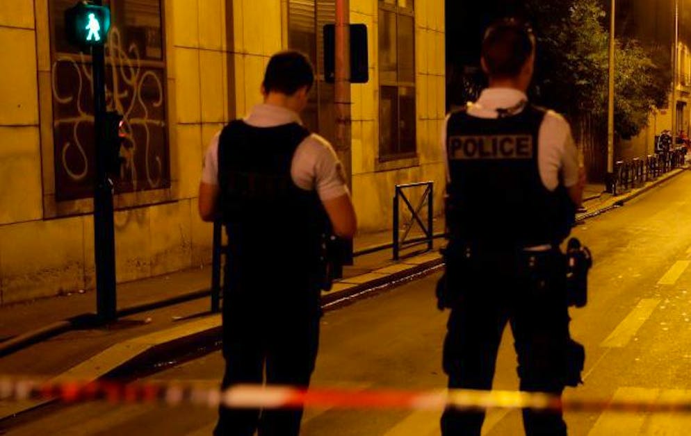 Vers 2h10 samedi, les secours sont intervenus dans un appartement du centre-ville d'Aubervilliers où se trouvaient deux corps sans vie, celui d'une mère de 29 ans et de sa fillette de deux ans et demi. (image d'illustration)