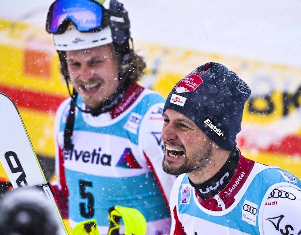 A sinistra il secondo classificato Manuel Feller con il vincitore Johannes Strolz, entrambi austriaci.