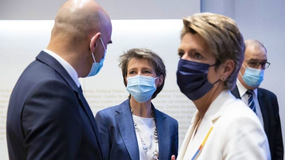 I consiglieri federali Alain Berset, Simonetta Sommaruga, Karin Keller-Sutter e Guy Parmelin tornano a discutore di Covid questa settimana.