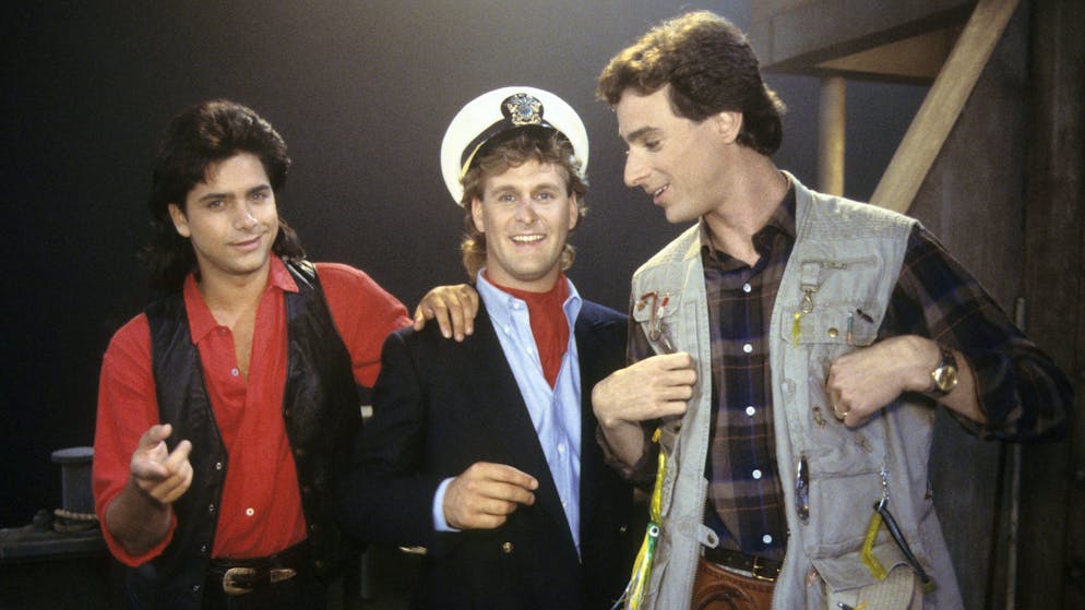 FULL HOUSE -