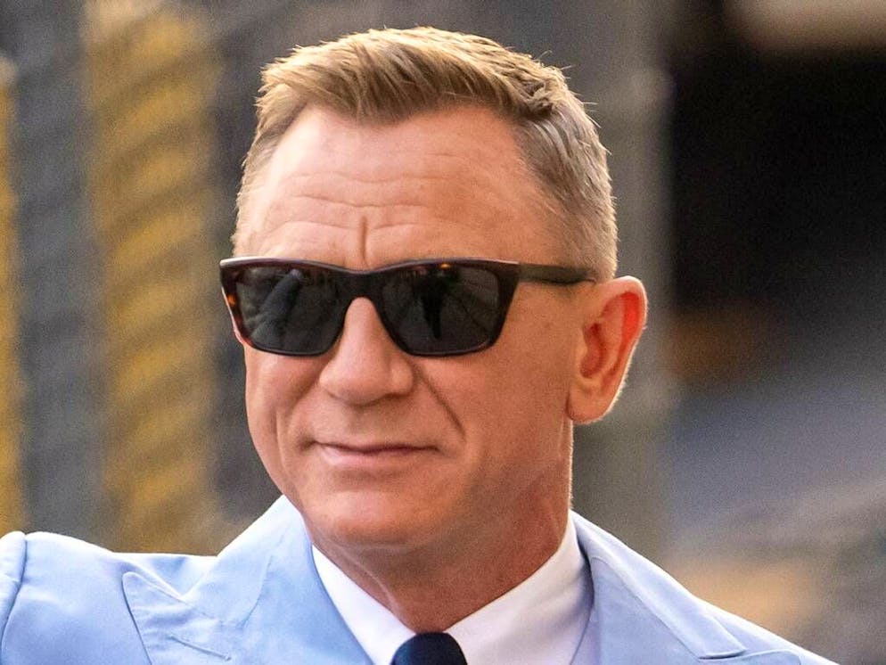 Daniel Craig