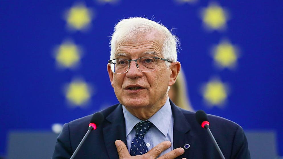 Riguardo alla crisi ucraina, l'Alto rappresentante per la politica estera Ue Josep Borrell ha invitato l'Unione europea all'unità.