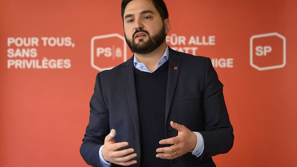 Le co-président du PS Suisse Cédric Wermuth passe à l'offensive avec les Verts.