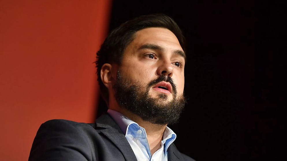 La réforme de l'impôt anticipé ne va profiter qu'aux multinationales et aux criminels fiscaux, estime le coprésident du PS Cédric Wermuth (archives).