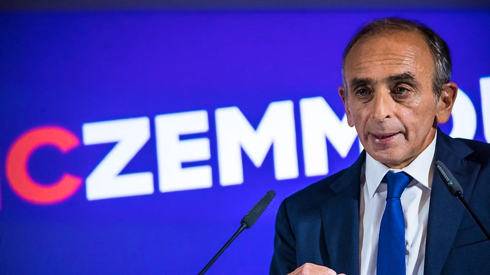 "C'est trouble, cette histoire", avait déclaré Eric Zemmour au sujet de l'affaire Dreyfus. "On ne saura jamais, ce n'est pas évident", avait-il également affirmé concernant l'innocence du capitaine Dreyfus,