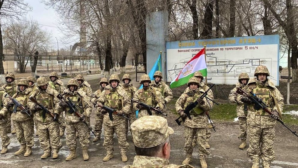 Le truppe guidate dalla Russia dislocate nel Kazakhstan hanno iniziato le operazioni di ritiro (foto d'archivio)