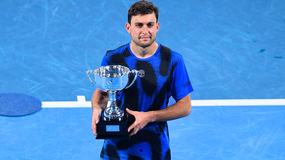 Aslan Karatsev pour son 3ème titre