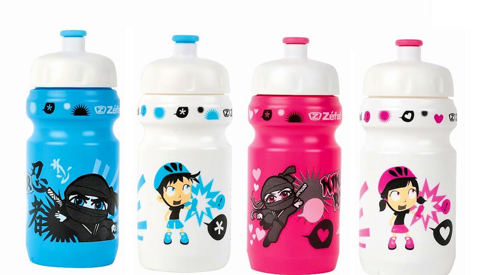 Alcune delle borracce interessate dal richiamo