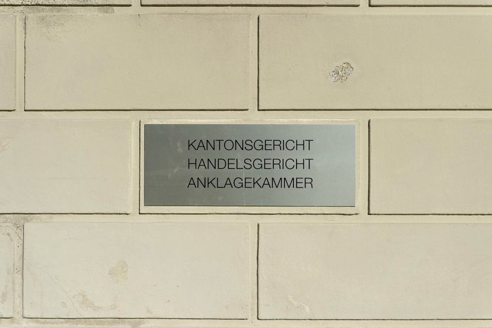 Die Beschriftung des Kantonsgerichts St. Gallen, aufgenommen am Montag, 3. November 2014, in St. Gallen. (KEYSTONE/Gian Ehrenzeller)