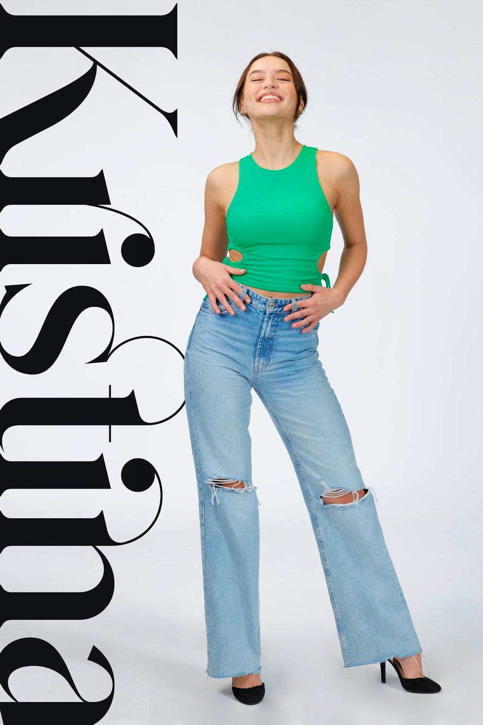 Das sind die «GNTM»-Kandidatinnen 2022. Kristina (20) aus Lübeck: Kristina beschreibt sich selbst als echte Frohnatur, die immer gute Stimmung mitbringt. Wenn sie nicht gerade mit ihrer Ausbildung zur Zahnmedizinischen Fachangestellten beschäftigt ist, geht sie gern shoppen oder verbringt ihre Zeit mit Freunden und Familie.