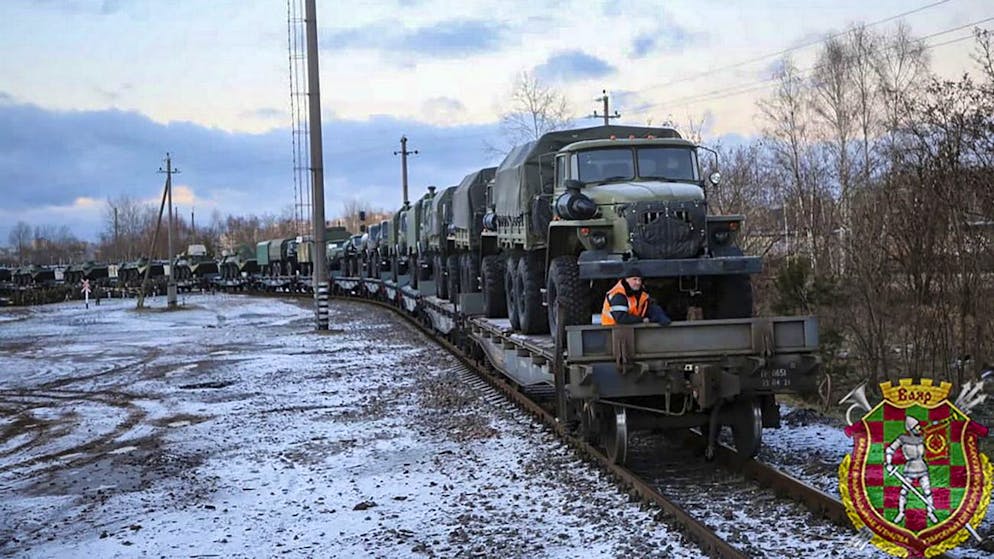 Russische Einheiten am 18. Januar auf dem Weg nach Belarus.