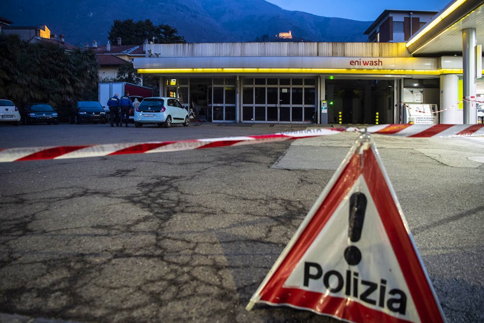 Bellinzona: Polizia al lavoro sul luogo della violenta lite in via Motta.