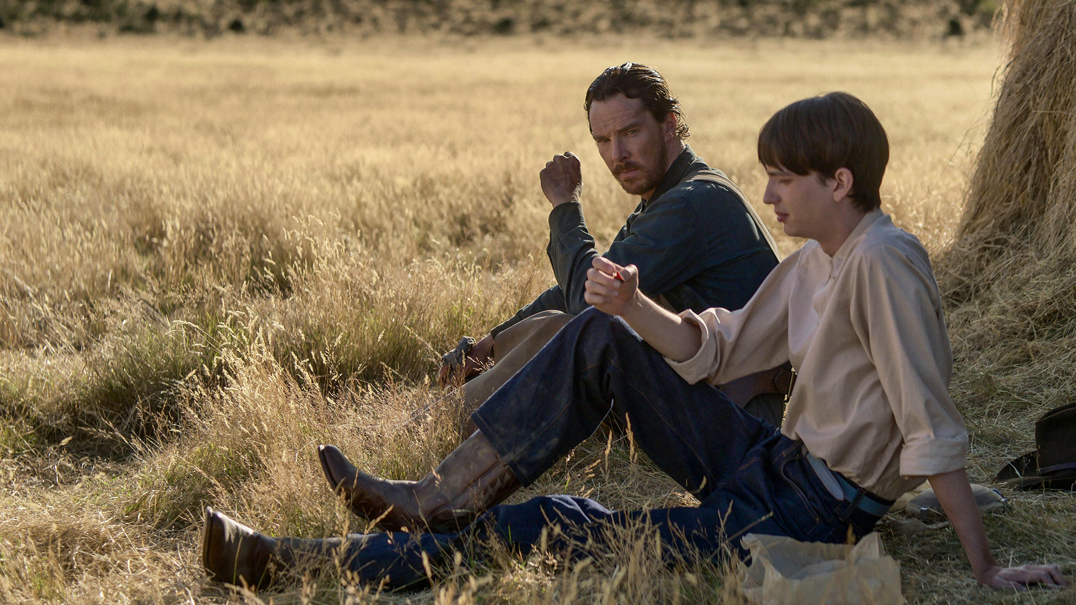 Kodi Smit-McPhee (r.) und Benedict Cumberbatch dürfen beide auf eine Auszeichnung hoffen. Ihr Film «The Power of the Dog» wurde satte 12 Mal nominiert.
