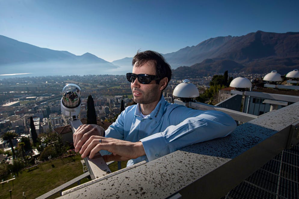 Locarno: Luca Panziera di MeteoSvizzera. Nella foto Luca Panziera presso la stazione meteorologica di Locarno Monti.
© Ti-Press / Pablo Gianinazzi