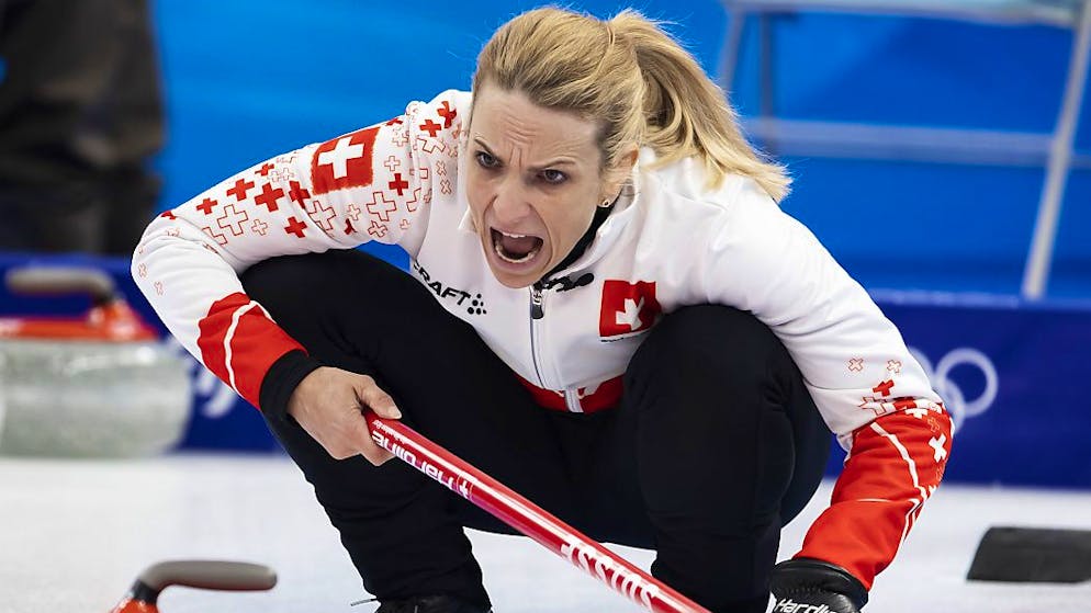 Vierter Sieg im vierten Spiel. Silvana Tirinzoni schnuppert an Luzia Ebnöthers Rekord