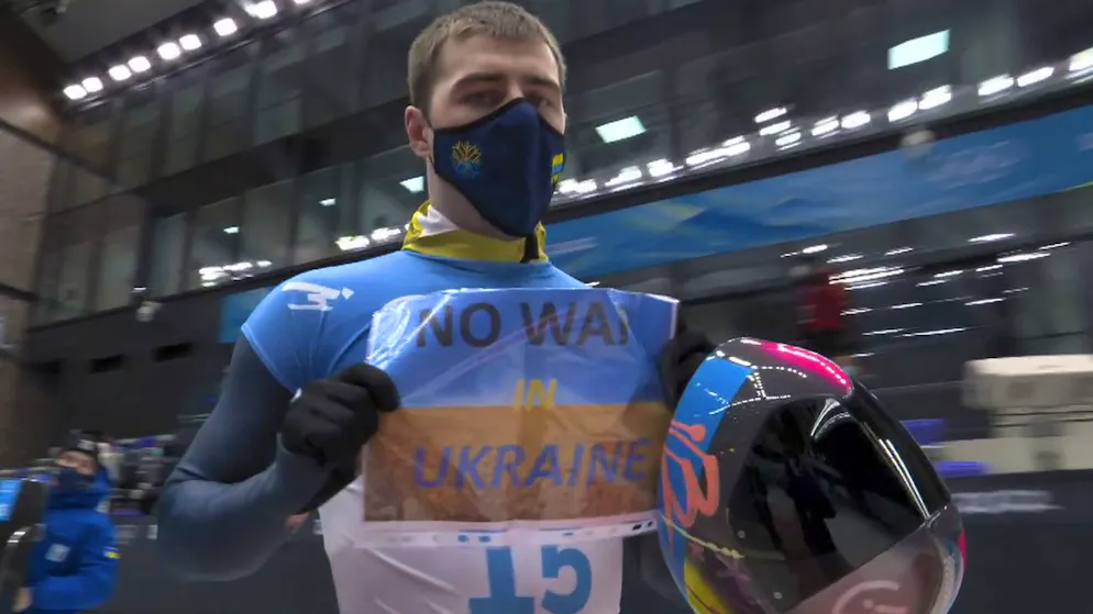 Wladislaw Heraskewitsch mit seiner Friedens-Botschaft.