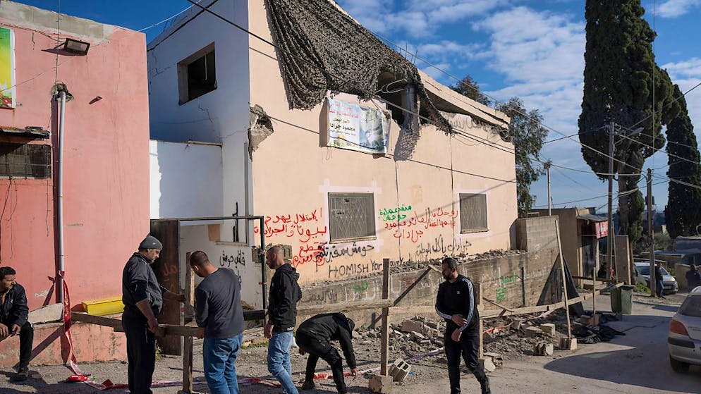 Bei Konfrontationen mit der israelischen Armee in einem Dorf im Westjordanland ist nach palästinensischen Angaben ein 17-Jähriger getötet worden. Foto: Nasser Nasser/AP/dpa