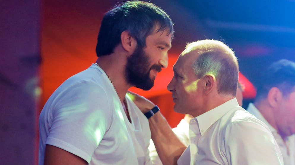 «Poule mouillée». Ovechkin soutient Poutine et crée la polémique