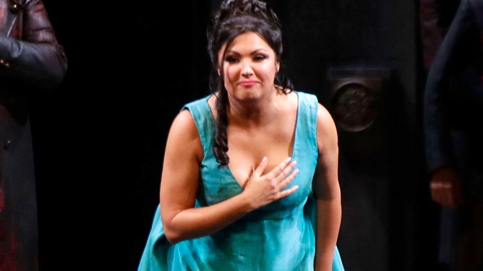 Opernstar. Anna Netrebko immer stärker unter Druck – Engagements auf Eis gelegt