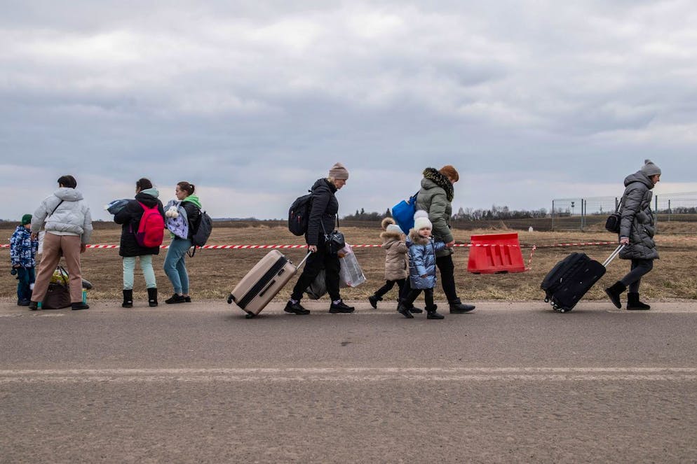 Il flusso di donne e bambini in fuga verso la Polonia è incessante. La foto è di venerdì 4 marzo 2022.