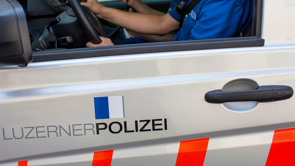 Themenbilder der Luzerner Polizei, aufgenommen am 12. August 2015, in Luzern.
(KEYSTONE/Alexandra Wey)