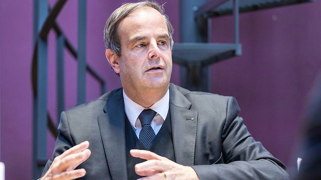 Politica: Pfister: jet svizzeri integrati alla strategia di difesa ...