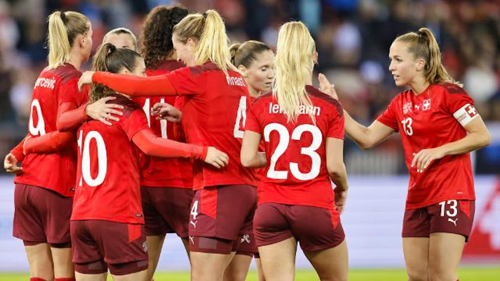 Die Schweizer Nati gewinnt in der Türkei 2:0 und kehrt in der Nations League in die A-Liga zurück.
