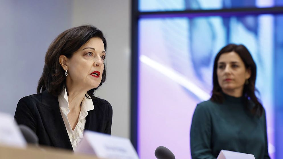 Le due copresidenti del comitato favorevole alla modifica legislativa, le consigliere nazionali Regina Sauter (a sinistra) e Flavia Wasserfallen.