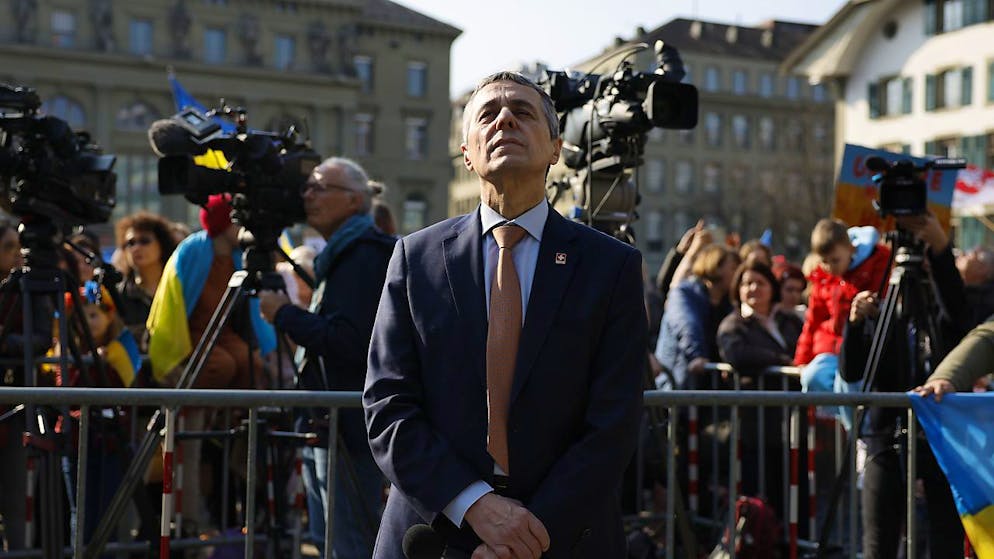 Ukraine. Cassis sieht Schweiz bei Sanktionspolitik «bei den Besten»