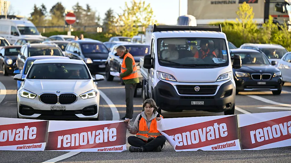 Renovate Switzerland. «Wir würden lieber keine Autobahnen blockieren»